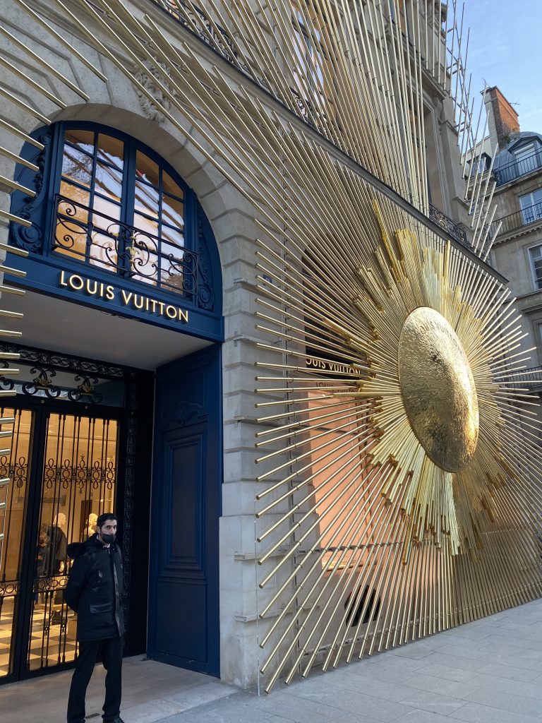 ELLEFashionSpot : Chloé Stora ouvre sa première boutique à Paris